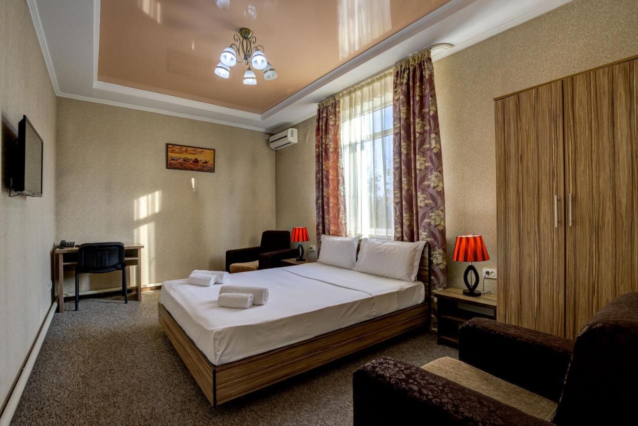 Kausar Hotel Bishkek Ngoại thất bức ảnh