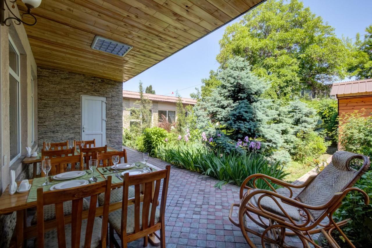 Kausar Hotel Bishkek Ngoại thất bức ảnh